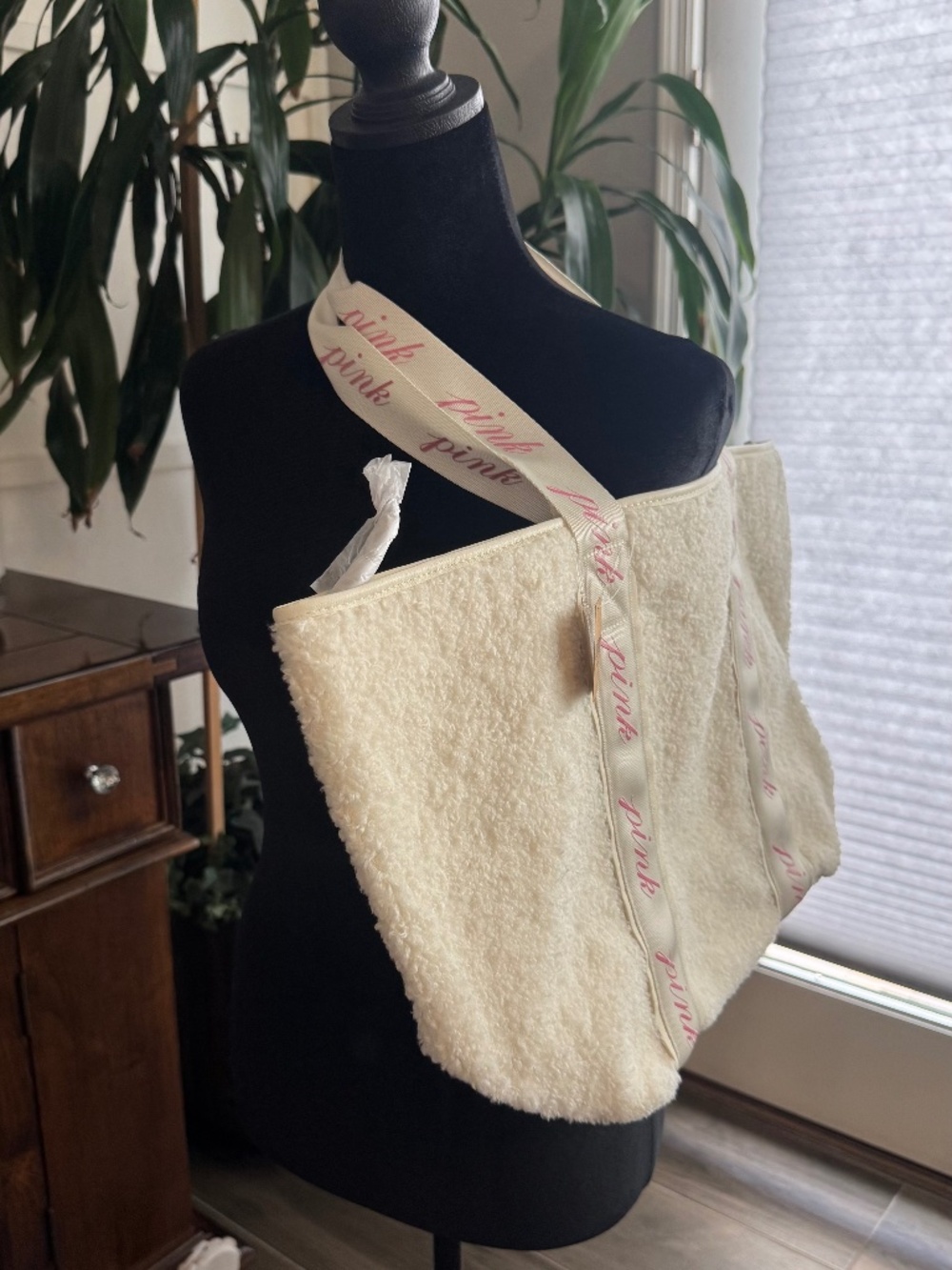 New with Tags: Victoria Secret Bag